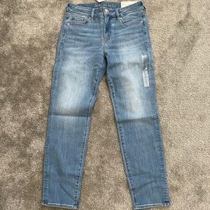 American Eagle Mom Jeans